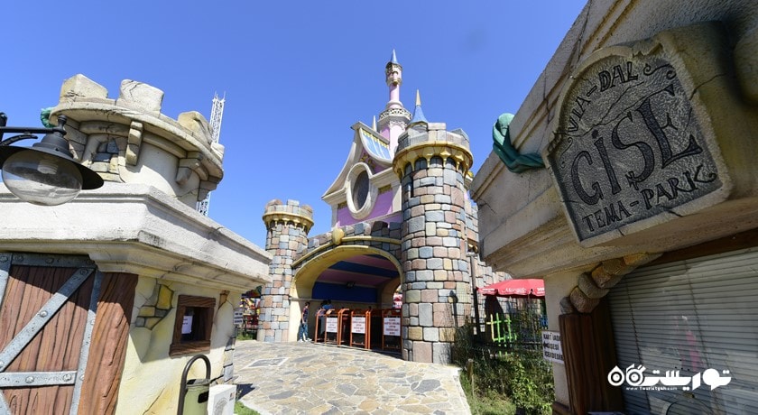 مرکز خرید ویا پورت شهر ترکیه کشور استانبول